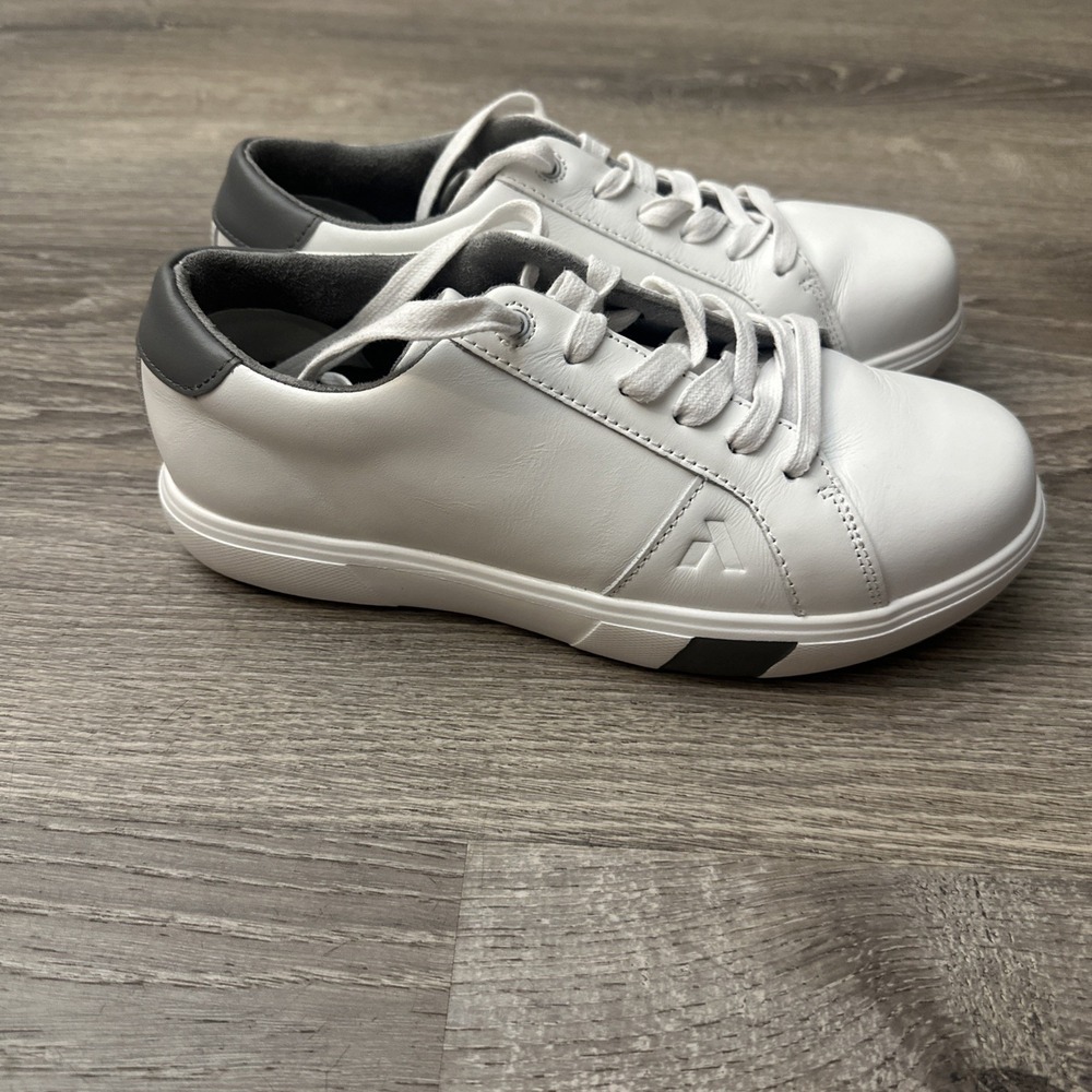 Anodyne Women's No. 27 Casual Sneaker White Size 7.5 EE
